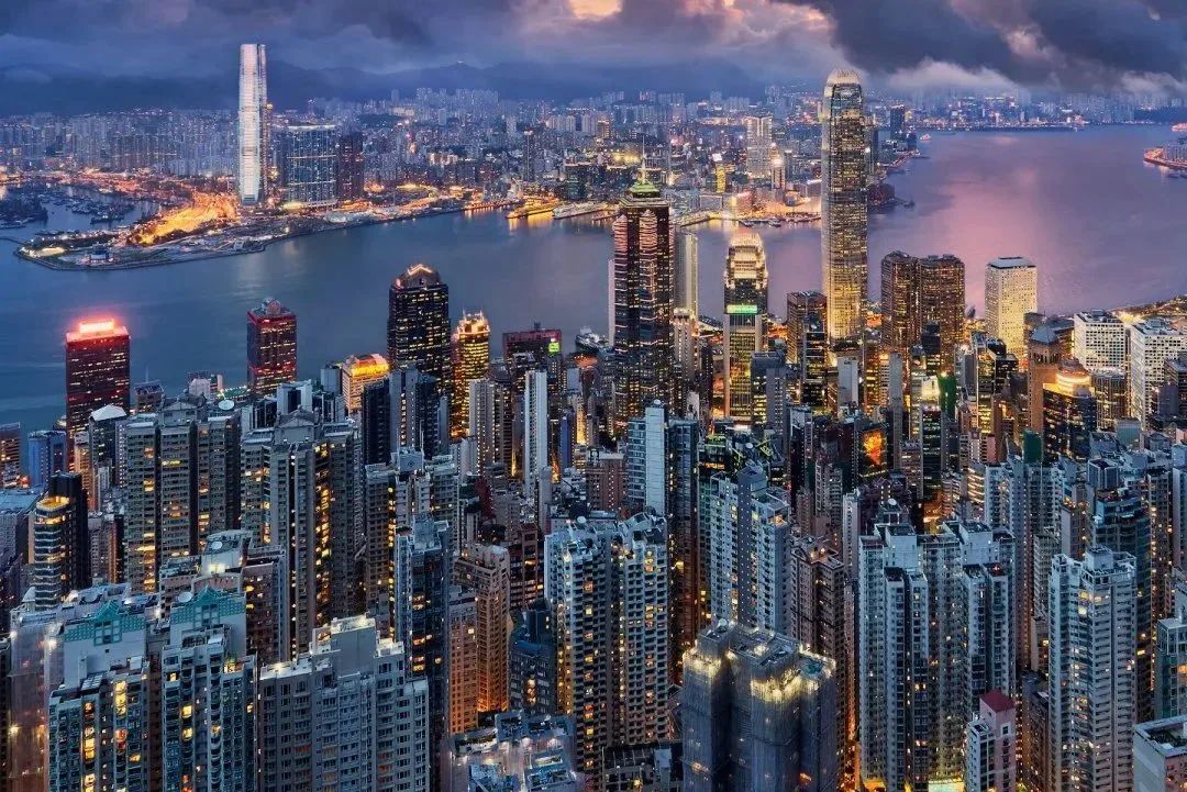 香港VS澳門人才計(jì)劃，哪個(gè)與您更匹配？
