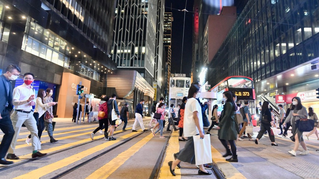 給人才送香港身份，港府誠意滿滿......