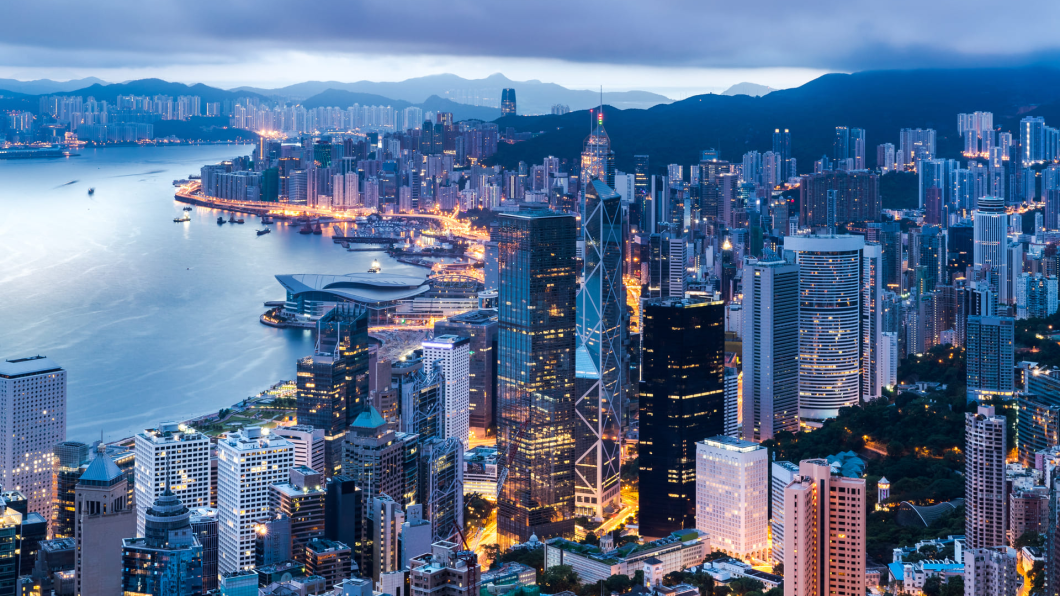 2025年怎么拿香港身份？熱門途徑全解析！